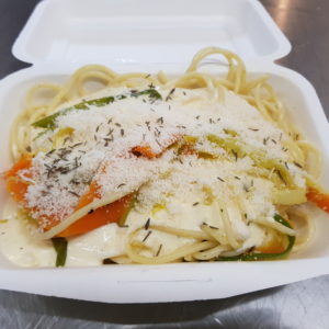 Spaghettis végétariens aux légumes.