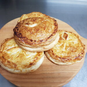 Galette des rois. ( la portion ).